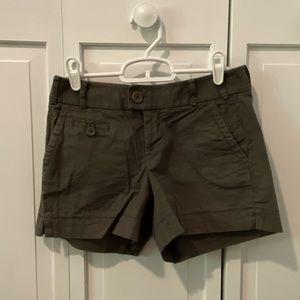 Banana Republic Martin Fit shorts